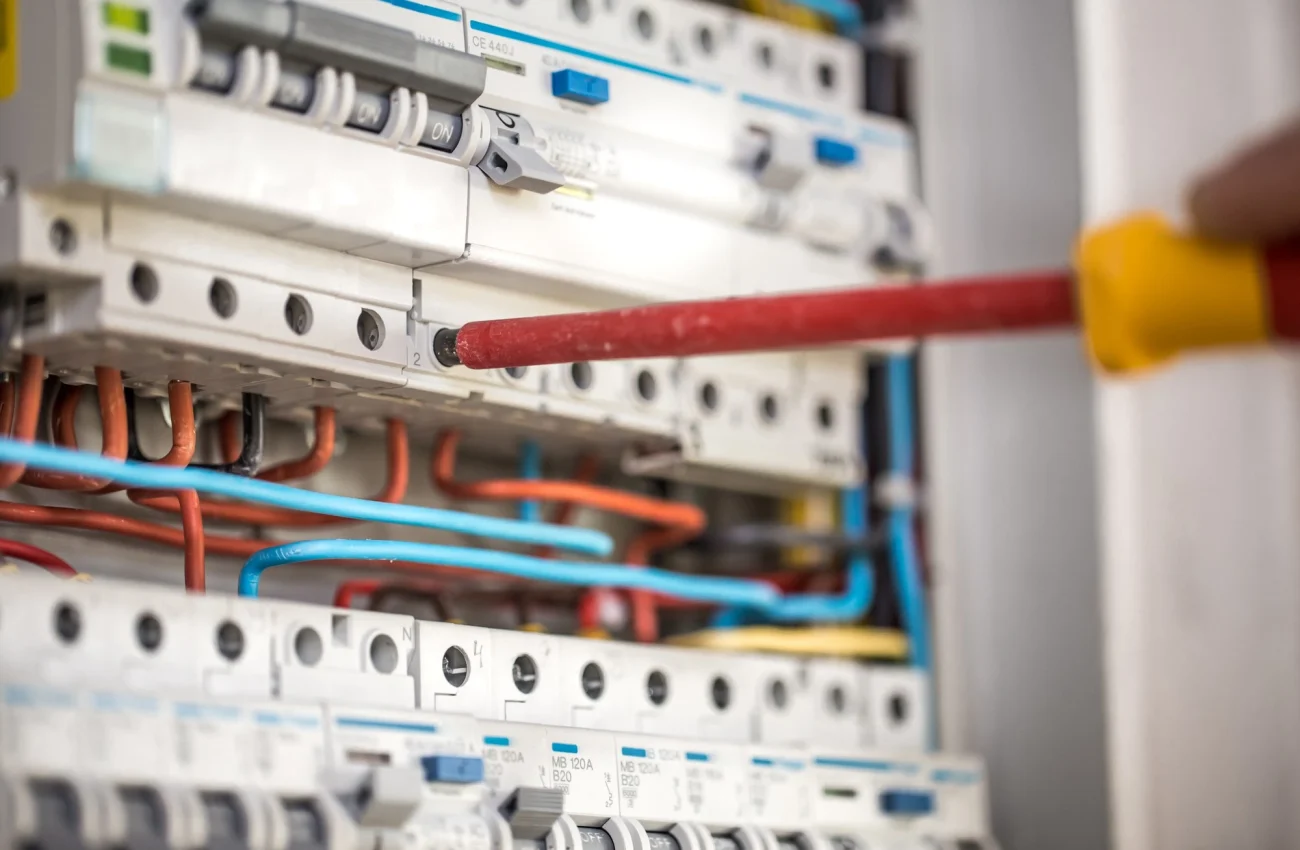instalaciones electricas y residenciales